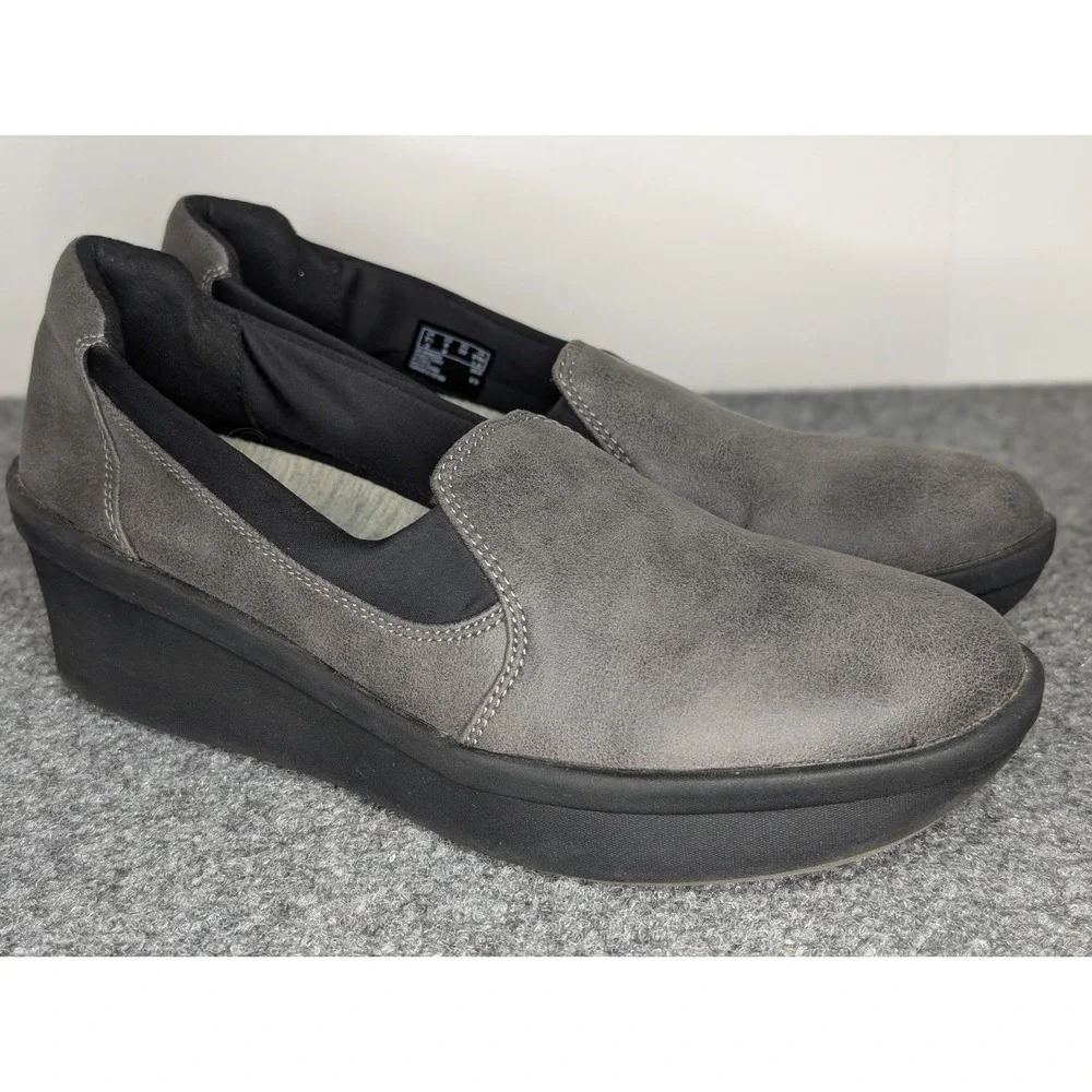 Cloudsteppers By Clarks Women's Size 8 M Rose Moon In Gray Comfort Wedge‎ 2.5